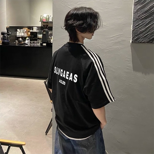 抖音得物高品质二开240克宽松纯棉美式潮牌三条杠织带短袖T恤图片
