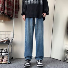 深蓝色
