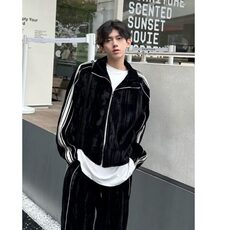 春季丝绒开衫外套两件套男小众拼色条纹设计感休闲网红运动套装潮，男装休闲裤，星座715-4