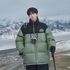 绿色