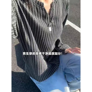 美式高街千鸟格子长袖T恤男女亨利V领英伦雅痞休闲宽松长袖打底衫,女士休闲西服搭配什么裤子合适图片
