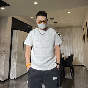 夏季2025年新款男士百搭短袖T恤上衣服半袖男潮流宽松简约时尚潮图片