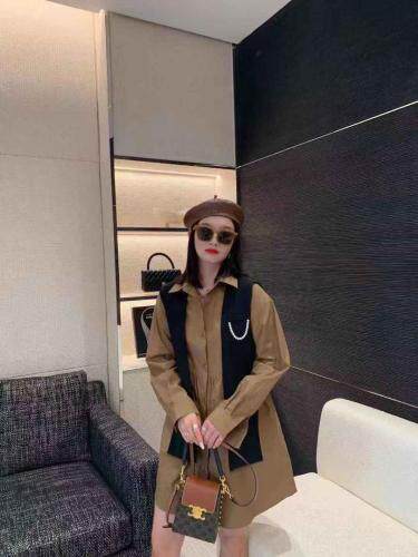 新款珍珠马甲衬衫连衣裙，女装马夹，红头发儿