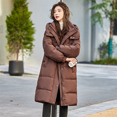 现货新款90白鸭绒抽绳连帽羽绒服过膝长款，女装羽绒服，丝露依尚（原SL）