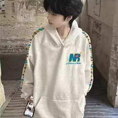 浅灰色