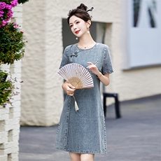 新中式国风牛仔连衣裙女薄款2025夏季新款复古刺绣修身显瘦高级感，女装连衣裙，沁沁公主