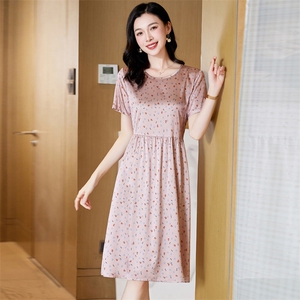 杭州真丝连衣裙女2025夏季新款高端桑蚕丝中年妈妈装圆点收腰裙子图片