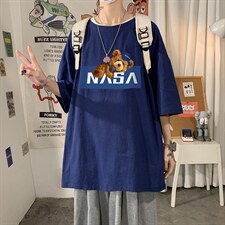 宝蓝色