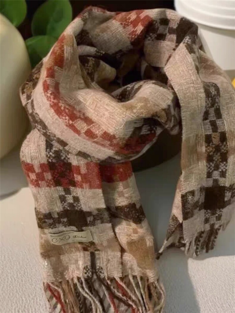 2025年秋季时尚百搭通勤简约休闲气氛感暗格纹流苏围巾，围巾，湘姗