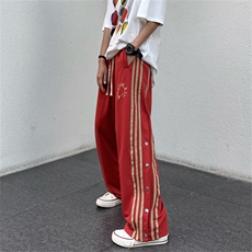 红色