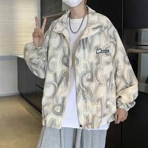 22款秋季新款港风 休闲宽松灯芯绒字母夹克图片