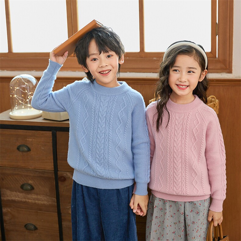 秋冬季新款舒适时尚百搭七针加厚全身麻花半高羊毛衫,童装儿童羊毛衫,伊绒腾羊绒