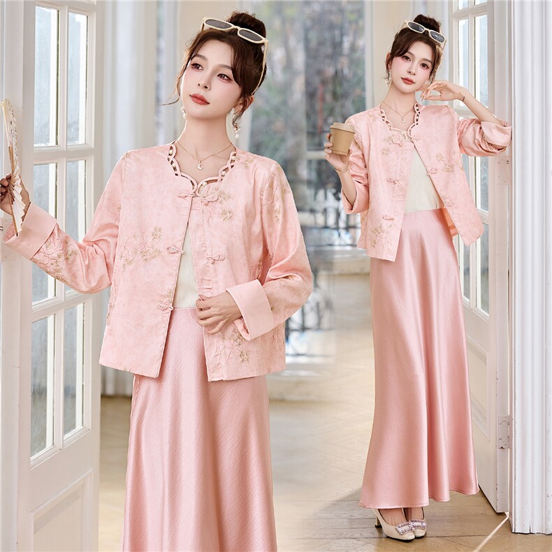 新中式G风外套女2026春季新款复古刺绣提花设计感时尚气质外套，女装短外套，卡杰菲