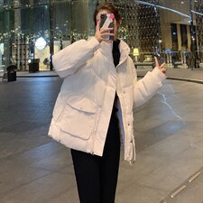 米白色