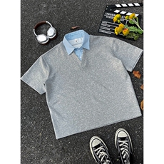 灰色