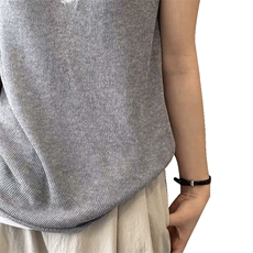 新款v领无袖吊带时尚百搭修身型，女装T恤，锦弘羊绒