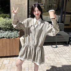 学院风条纹衬衫连衣裙女春秋超火好看小众高级独特漂亮绝美a字裙，女装连衣裙，2C201