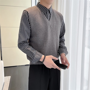 秋冬款假两件高品质竖条纹衬衫领针织背心套头毛衣男B261-M01-P85,帽子在夏日怎么搭配图片