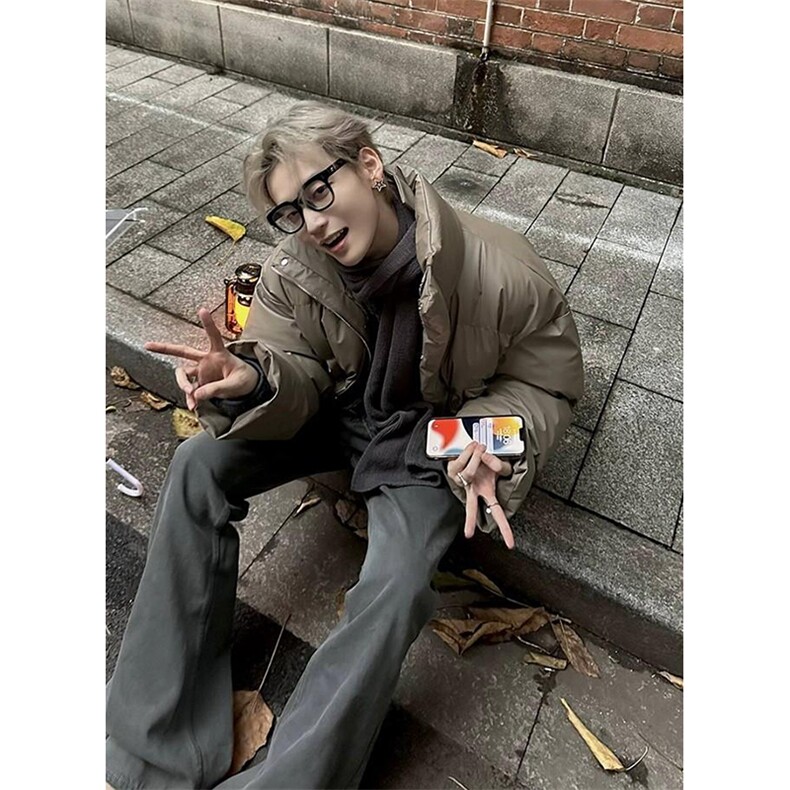 现货5W件冬季三防重磅硬挺boxy短款羽绒立领PU皮棉衣外套加厚棉服,男装棉衣,电商A443