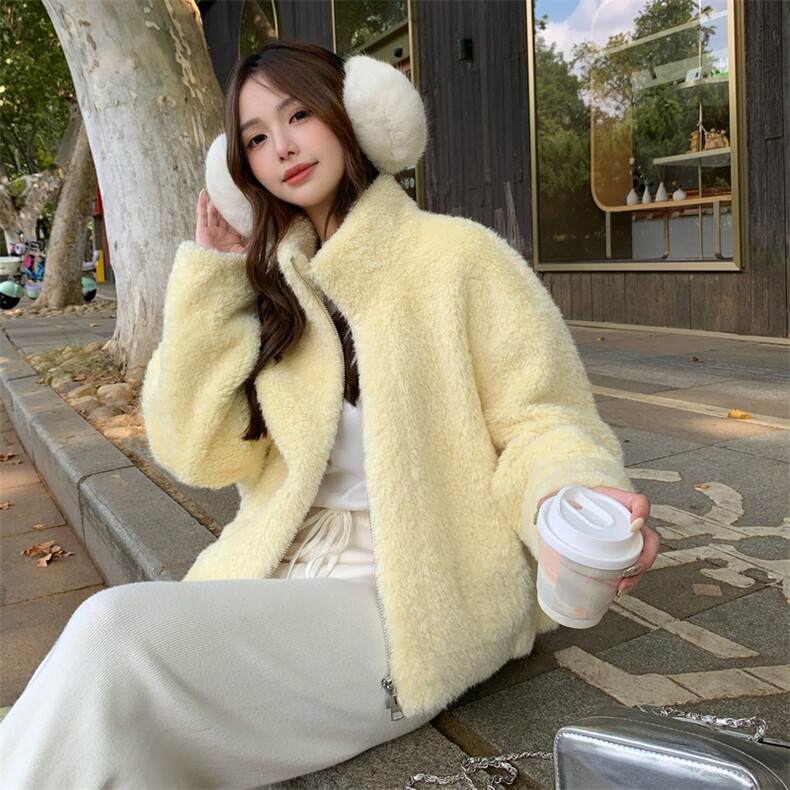 新款主推奶呼呼嫩黄色皮毛一体2639-P185-K278,女装短外套,2C129