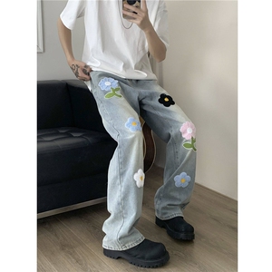 Q168/P48 牛仔裤男士春水洗花朵刺绣微喇裤子宽松直筒长裤图片
