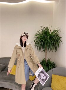 【现货】休闲戴帽长款派克，两个色两个码ml图片