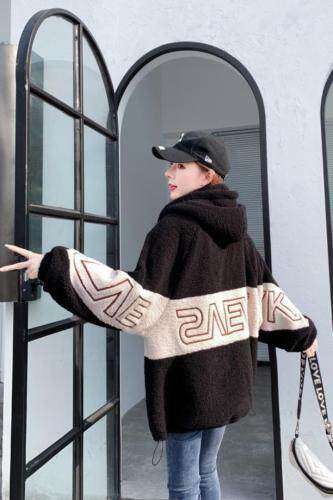 冬季新款颗粒绒外套，女装，艾伊贝雪