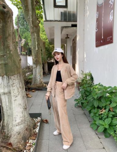 易霏金熙【现货】春季新款丝绒拼接套装,女装职业装,易霏金熙