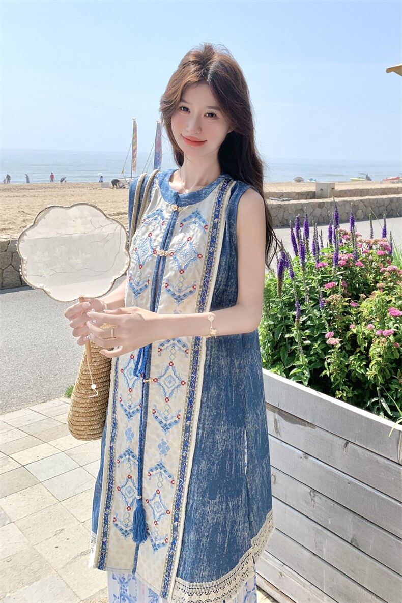 轻国风复古刺绣套装女2025夏新款小众设计感拼色马甲半身裙两件套,女装套装/套裙,2C133