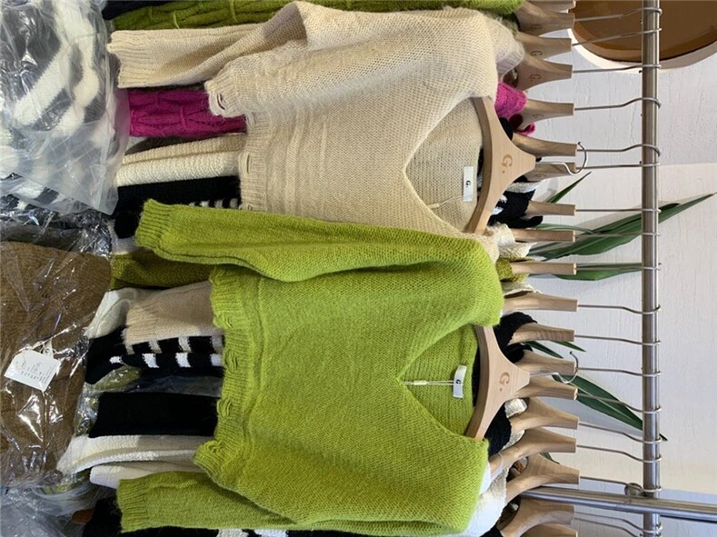 新款针织毛衣均码现货，女装针织衫/毛衣，G