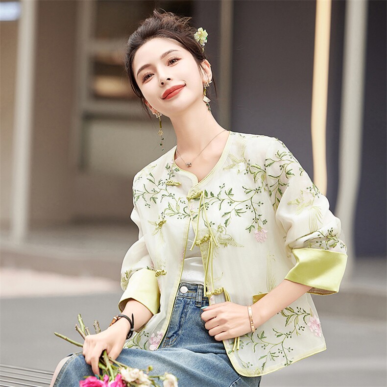 新中式短外套女2025夏季复古刺绣欧根纱薄款防晒衣外搭上衣,女装防晒衣,难舍钰依