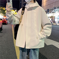 米白色