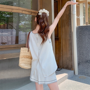温柔风减龄无袖背心套装女2025夏新款时尚气质显瘦高腰短裤两件套图片
