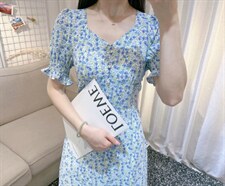 DINO BIENS【现货】韩版方领碎花连衣裙长裙,女装连衣裙,迪诺比亚