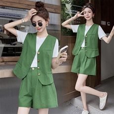 短裤套装女2025夏新款气质巨好看的休闲减龄老钱风无袖一整套穿搭，女装套装/套裙，伊仟回