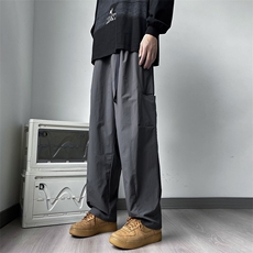 灰色