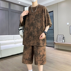 深咖色