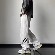 灰白色