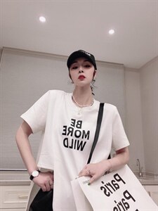 字母不规则韩版T恤图片