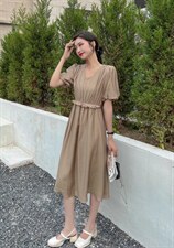 （现货）连衣裙，女装连衣裙，伊娜蕾尔