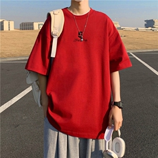 酒红色