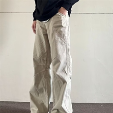 卡其色