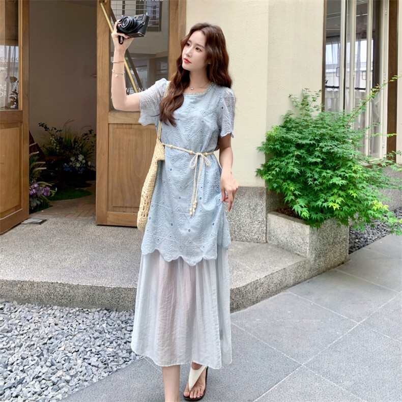 碎花连衣裙方领夏季小个子甜美法式见外包装拼接长裙蕾丝碎花显瘦,女装连衣裙,2C176
