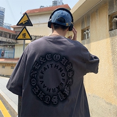 深灰色