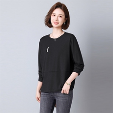 2025年秋季常规长袖宽松型圆领纯色长袖T恤2572款，女装T恤，秋牧寒烟