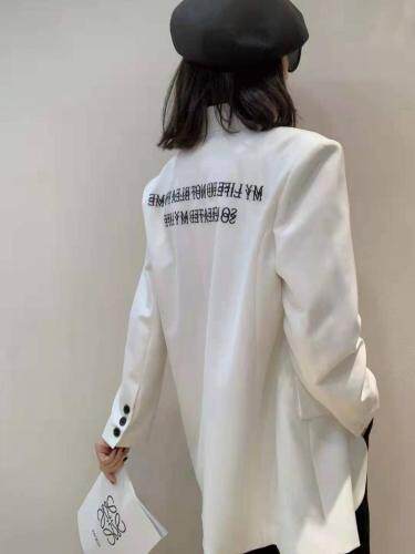 秋款上新 刺绣西服 补货。，其它，雪莉雷拉