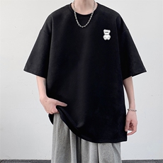黑色