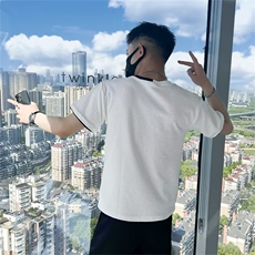 白色