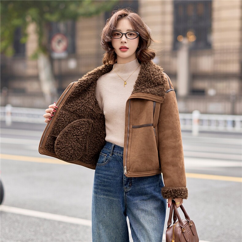 9108时尚温暖皮毛一体外套,女装羊羔毛/颗粒绒,依路服饰