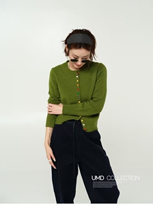 法式彩扣针织开衫女2025新款精纺毛长袖打底外搭毛衣内搭毛衣小衫图片